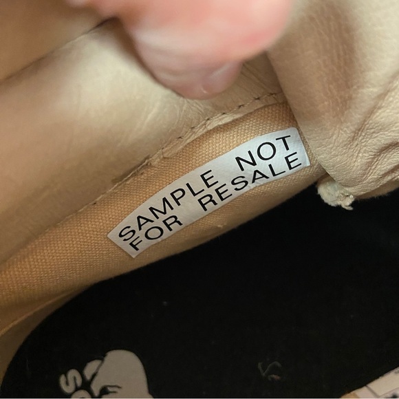 Sorel Tan Lace Up Boots - Picture 9 of 10